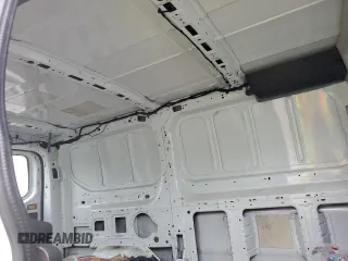 2015 Ford Transit Cargo с VIN 1FTNE1ZM7FKA40687, выставлен на аукционе Copart как лот 56940095 с пробегом 318 811 миль миль и Списание • Salvage title. История ставок и продаж доступна на DreamBid. Изображение 11.