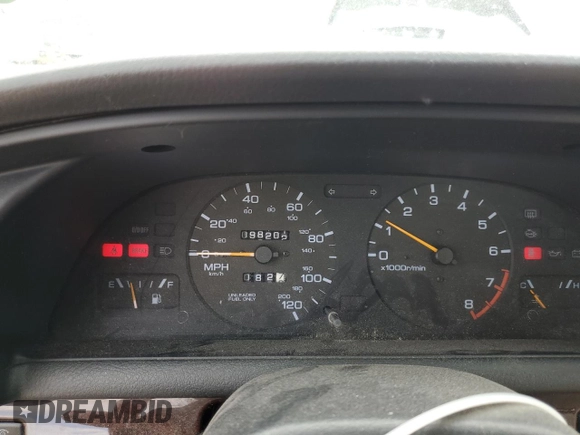 1997 Nissan Altima XE z VIN 1N4BU31DXVC181006, wystawiony jako Copart lot #57670815 z przebiegiem 98 202 mil mil oraz Szkoda całkowita • Salvage title. Historia ofert i sprzedaży dostępna na DreamBid. Obrazek 9.