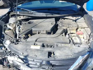 2018 Nissan Altima 2.5 S with VIN 1N4AL3AP8JC212143, listed as a IAAI auction lot 39141988 with 104,351 mi miles. Bid and sale history available at carsss.com. Image 10.