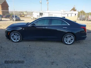 2025 Cadillac CT4 Luxury z VIN 1G6DA5RK8S0110154, wystawiony jako IAAI lot #41767412 z przebiegiem 4 026 mil mil oraz . Historia ofert i sprzedaży dostępna na DreamBid. Obrazek 14.