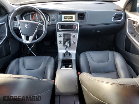 2017 Volvo V60 Premier with VIN YV140MEK6H1336531, listed as a Copart auction lot 74840174 with 86,663 mi miles and Salvage Title. Bid and sale history available at carsss.com. Image 8.