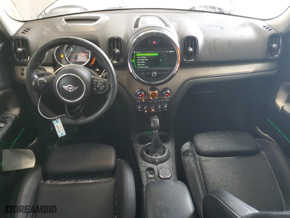 2017 MINI Countryman Cooper S with VIN WMZYT5C37H3B66882, listed as a Copart auction lot 45232525 with 87,094 mi miles and Salvage Title. Bid and sale history available at carsss.com. Image 8.