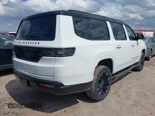 2024 Jeep Grand Wagoneer Series II с VIN 1C4SJSFP4RS127115, выставлен на аукционе IAAI как лот 42097396 с пробегом 45 680 миль миль и . История ставок и продаж доступна на DreamBid. Изображение 4.