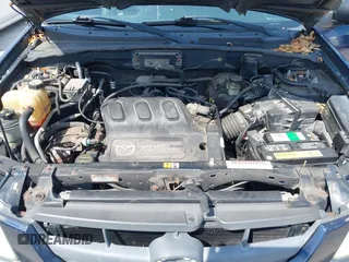 2004 Mazda Tribute ES with VIN 4F2CZ96184KM24415, listed as a IAAI auction lot 42177691 with 135,490 mi miles and . Bid and sale history available at DreamBid. Image 10.