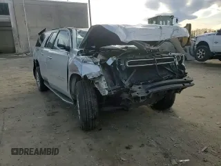 2016 GMC Yukon XL SLE z VIN 1GKS2FKC5GR352269, wystawiony jako Copart lot #45784935 z przebiegiem Nie podano mil oraz Szkody całkowita. Historia ofert i sprzedaży dostępna na DreamBid. Obrazek 12.