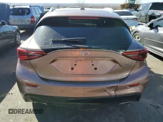 2017 Infiniti QX30 Sport z VIN SJKCH5CP7HA026948, wystawiony jako Copart lot #48031365 z przebiegiem 89 393 mil mil oraz Szkoda całkowita • Salvage title. Historia ofert i sprzedaży dostępna na DreamBid. Obrazek 6.