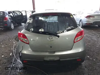 2013 Mazda 2 Sport with VIN JM1DE1KY1D0167999, listed as a IAAI auction lot 41713546 with 204,443 mi miles and . Bid and sale history available at DreamBid. Image 16.