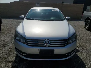 2012 Volkswagen Passat SE with VIN 1VWBP7A3XCC042049, listed as a Copart auction lot 55990465 with 116,659 mi miles and Salvage title. Bid and sale history available at DreamBid. Image 5.