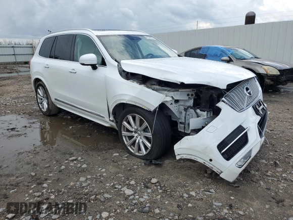 2017 Volvo XC90 Inscription with VIN YV4A22PL7H1124344, listed as a Copart auction lot 61351315 with 154,450 mi miles and Salvage title. Bid and sale history available at DreamBid. Image 4.