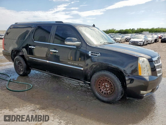 2010 Cadillac Escalade ESV Platinum Edition z VIN 1GYUKKEF9AR216912, wystawiony jako Copart lot #60753095 z przebiegiem 143 448 mil mil oraz Czysty tytuł • Clean title. Historia ofert i sprzedaży dostępna na DreamBid. Obrazek 4.