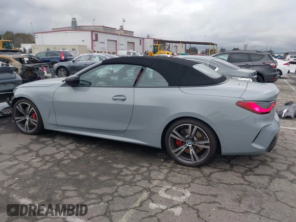 2024 BMW 4 Series 430i z VIN WBA23AT03RCP22962, wystawiony jako IAAI lot #41501751 z przebiegiem 26 632 mil mil oraz . Historia ofert i sprzedaży dostępna na DreamBid. Obrazek 15.