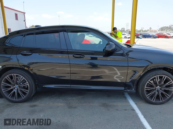 2022 BMW X4 xDrive30i с VIN 5UX33DT08N9M07685, выставлен на аукционе IAAI как лот 42570893 с пробегом 32 920 миль миль и . История ставок и продаж доступна на DreamBid. Изображение 14.