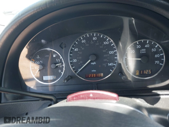 2003 Mercedes-Benz M 350 с VIN 4JGAB57E73A430678, выставлен на аукционе IAAI как лот 42268554 с пробегом 239 108 миль миль и . История ставок и продаж доступна на DreamBid. Изображение 7.