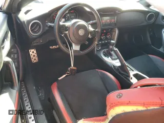 2020 Toyota 86 GT with VIN JF1ZNAE19L8752467, listed as a Copart auction lot 45552145 with 74,893 mi miles and Salvage Title. Bid and sale history available at carsss.com. Image 8.