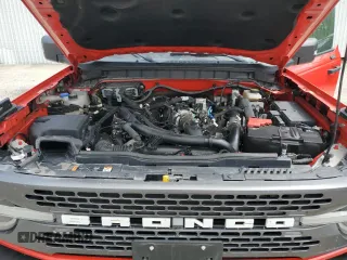 2021 Ford Bronco z VIN 1FMDE5CP7MLB07037, wystawiony jako Copart lot #54140385 z przebiegiem 56 403 mil mil oraz Szkoda całkowita • Salvage title. Historia ofert i sprzedaży dostępna na DreamBid. Obrazek 12.