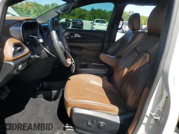 2020 Chrysler Pacifica Limited with VIN 2C4RC1GG8LR116368, listed as a Copart auction lot 61399525 with 78,896 mi miles and Non repairable. Bid and sale history available at DreamBid. Image 7.