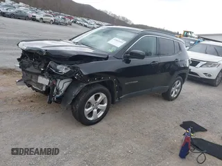 2019 Jeep Compass Latitude with VIN 3C4NJDBB1KT754314, listed as a IAAI auction lot 41869595 with 65,162 mi miles. Bid and sale history available at carsss.com. Image 17.