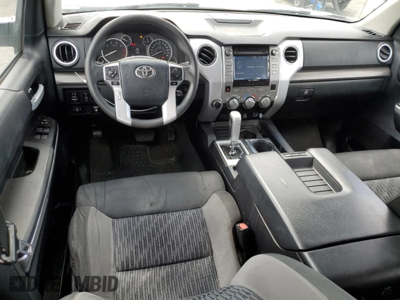 2014 Toyota Tundra SR5 z VIN 5TFDY5F10EX357491, wystawiony jako Copart lot #51216355 z przebiegiem 298 528 mil mil oraz Szkoda całkowita • Salvage title. Historia ofert i sprzedaży dostępna na DreamBid. Obrazek 8.