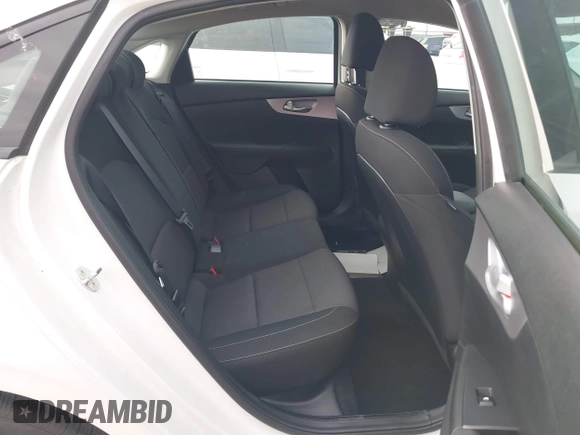 2023 Kia Forte LXS with VIN 3KPF24AD2PE602140, listed as a IAAI auction lot 42178222 with 39,421 mi miles and . Bid and sale history available at DreamBid. Image 8.