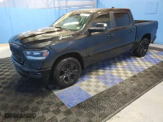 2021 Ram 1500 Big Horn with VIN 1C6SRFFT7MN584156, listed as a Copart auction lot 87640825 with 89,551 mi miles and Clean Title. Bid and sale history available at carsss.com. Image 1.
