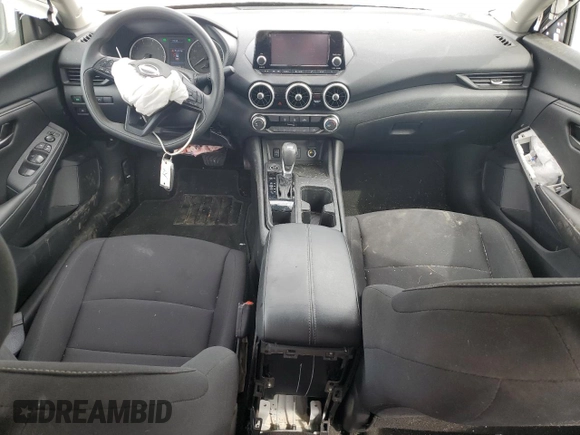 2024 Nissan Sentra S with VIN 3N1AB8BV5RY298704, listed as a Copart auction lot 56696355 with 15,551 mi miles and Clean Title. Bid and sale history available at DreamBid. Image 8.