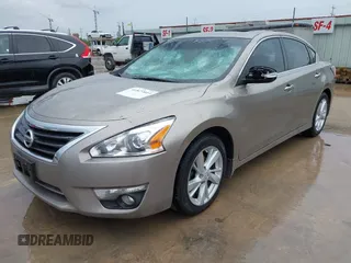 2014 Nissan Altima SV with VIN 1N4AL3AP0EC104072, listed as a IAAI auction lot 41877014 with 173,243 mi miles and . Bid and sale history available at DreamBid. Image 2.