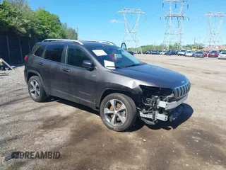 2019 Jeep Cherokee Limited z VIN 1C4PJMDX5KD157237, wystawiony jako IAAI lot #42192375 z przebiegiem 84 051 mil mil oraz . Historia ofert i sprzedaży dostępna na DreamBid. Obrazek 1.