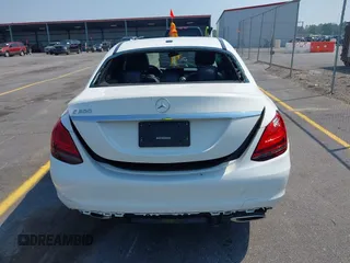 2019 Mercedes-Benz C 300 with VIN 55SWF8DB5KU320503, listed as a IAAI auction lot 41997619 with 77,912 mi miles and . Bid and sale history available at DreamBid. Image 16.