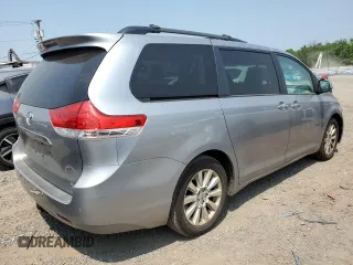 2013 Toyota Sienna XLE with VIN 5TDDK3DC2DS056770, listed as a Copart auction lot 59662405 with 204,266 mi miles and Salvage title. Bid and sale history available at DreamBid. Image 3.