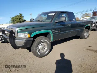 1998 Dodge Ram 2500 with VIN 3B7KF22Z2WG172937, listed as a Copart auction lot 77804924 with 80,669 mi miles and Salvage Title. Bid and sale history available at carsss.com. Image 1.