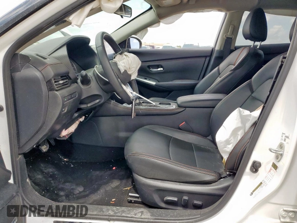 2024 Nissan Sentra SR with VIN 3N1AB8DVXRY372888, listed as a Copart auction lot 59983715 with 17,767 mi miles and Salvage title. Bid and sale history available at DreamBid. Image 7.