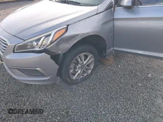2017 Hyundai Sonata SE with VIN 5NPE24AF3HH510402, listed as a IAAI auction lot 41891129 with 228,067 mi miles and . Bid and sale history available at DreamBid. Image 6.