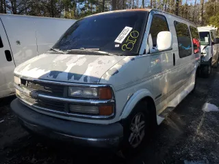 1999 Chevrolet Express with VIN 1GBFG15R1X1096488, listed as a Copart auction lot 44078235 with Not Provided miles and Clean Title. Bid and sale history available at carsss.com. Image 1.