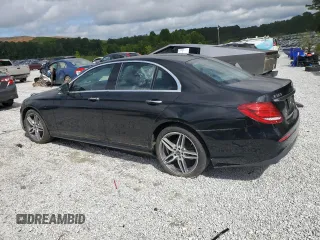 2020 Mercedes-Benz E 350 with VIN WDDZF8DB2LA718282, listed as a Copart auction lot 61334585 with 26,417 mi miles and Clean title. Bid and sale history available at DreamBid. Image 2.