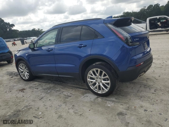 2023 Cadillac XT4 FWD Sport with VIN 1GYFZER43PF111131, listed as a Copart auction lot 71765404 with 524 mi miles and Salvage Title. Bid and sale history available at carsss.com. Image 2.
