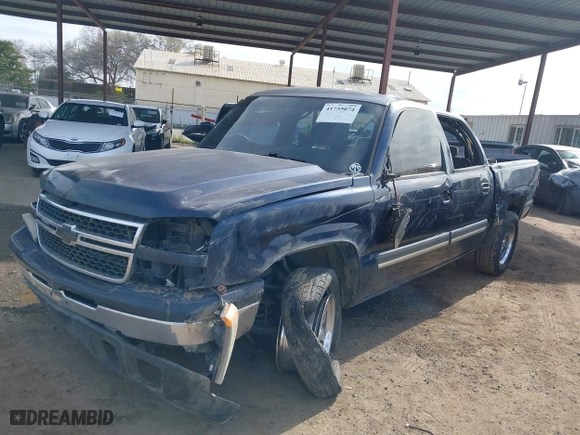 2006 Chevrolet Silverado 1500 LT1 with VIN 2GCEC13T061102551, listed as a IAAI auction lot 41735074 with 253,034 mi miles. Bid and sale history available at carsss.com. Image 18.
