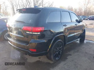 2020 Jeep Grand Cherokee Altitude with VIN 1C4RJFAG2LC266772, listed as a IAAI auction lot 41850190 with 87,982 mi miles. Bid and sale history available at carsss.com. Image 4.