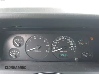 2003 Jeep Grand Cherokee Laredo with VIN 1J4GW48S63C591605, listed as a IAAI auction lot 42389898 with 177,024 mi miles and . Bid and sale history available at DreamBid. Image 7.