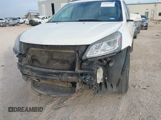 2014 Chevrolet Traverse LT with VIN 1GNKRGKD3EJ341442, listed as a IAAI auction lot 41848116 with 130,544 mi miles. Bid and sale history available at carsss.com. Image 6.
