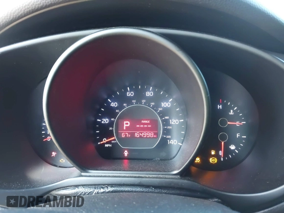 2016 Kia Soul with VIN KNDJN2A26G7256355, listed as a IAAI auction lot 41635586 with 164,998 mi miles. Bid and sale history available at carsss.com. Image 7.