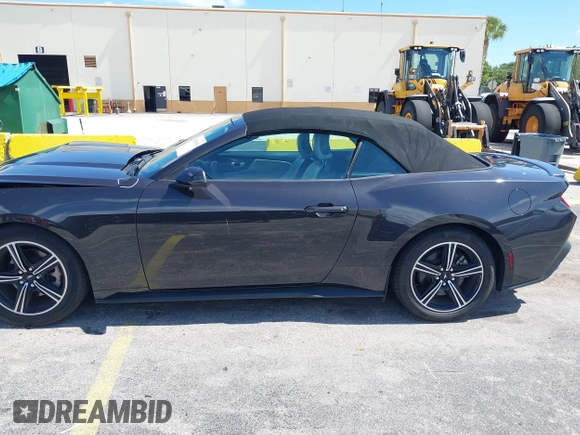 2024 Ford Mustang EcoBoost with VIN 1FAGP8UH9R5123133, listed as a IAAI auction lot 42538350 with 33,581 mi miles and . Bid and sale history available at DreamBid. Image 14.
