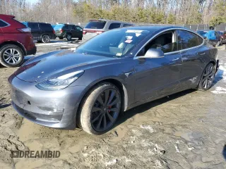 2020 Tesla Model 3 Performance z VIN 5YJ3E1ECXLF736151, wystawiony jako Copart lot #41789365 z przebiegiem 30 456 mil mil oraz Szkoda całkowita • Salvage title. Historia ofert i sprzedaży dostępna na DreamBid. Obrazek 1.