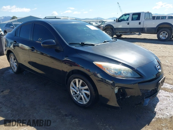 2013 Mazda 3 i Touring z VIN JM1BL1V7XD1821599, wystawiony jako IAAI lot #42050760 z przebiegiem 129 006 mil mil oraz . Historia ofert i sprzedaży dostępna na DreamBid. Obrazek 1.