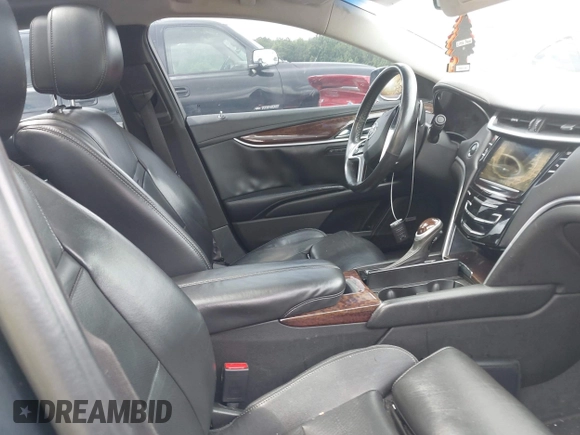 2013 Cadillac XTS Luxury z VIN 2G61P5S37D9110658, wystawiony jako IAAI lot #42196442 z przebiegiem 182 228 mil mil oraz . Historia ofert i sprzedaży dostępna na DreamBid. Obrazek 5.