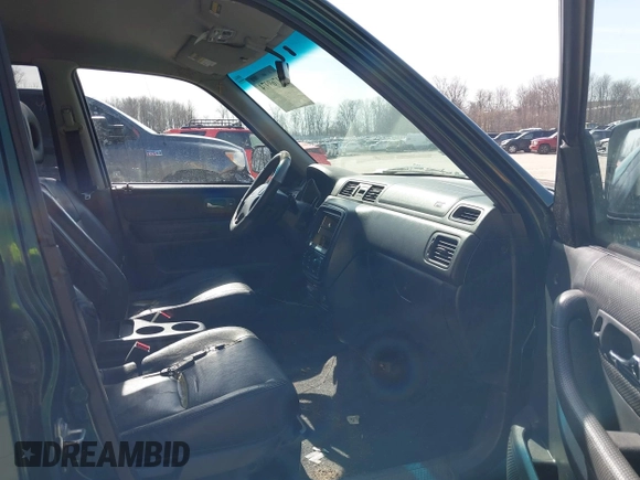 2001 Honda CR-V SE with VIN JHLRD18711S015053, listed as a IAAI auction lot 41769974 with 172,789 mi miles. Bid and sale history available at carsss.com. Image 5.