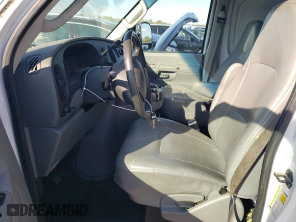 2007 Ford Econoline Cargo Commercial with VIN 1FTNE14W57DA14278, listed as a Copart auction lot 72810194 with 106,258 mi miles and Clean Title. Bid and sale history available at DreamBid. Image 7.
