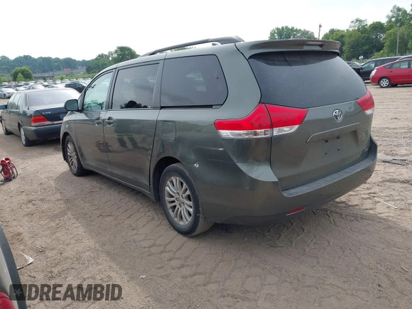 2012 Toyota Sienna XLE AAS с VIN 5TDYK3DC0CS232036, выставлен на аукционе IAAI как лот 42714811 с пробегом 201 769 миль миль и . История ставок и продаж доступна на DreamBid. Изображение 3.