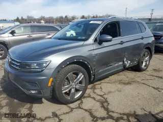 2019 Volkswagen Tiguan SEL Premium with VIN 3VV4B7AX7KM017038, listed as a Copart auction lot 45225445 with 70,500 mi miles and Salvage Title. Bid and sale history available at carsss.com. Image 1.