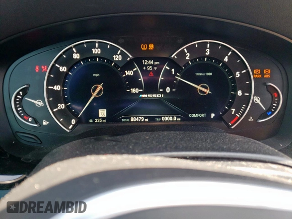 2018 BMW 5 Series M550i xDrive with VIN WBAJB9C54JB286450, listed as a Copart auction lot 61232125 with 88,479 mi miles and Salvage title. Bid and sale history available at DreamBid. Image 9.