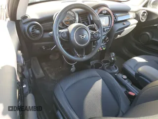 2021 MINI Hardtop Cooper with VIN WMWXR3C07M2N96541, listed as a Copart auction lot 78748714 with 28,706 mi miles and Salvage title. Bid and sale history available at DreamBid. Image 8.